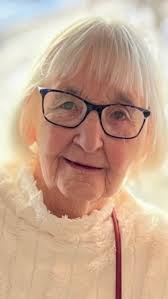 Phyllis Audrey Graham Obituary