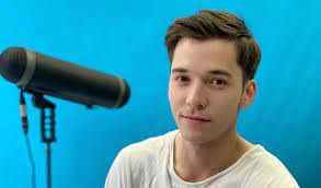 Stefan William Menyapa Layar Kaca di Serial Terbaru 'DEAR JO' sebagai Anak  Orang Kaya yang Berjiwa Mandiri