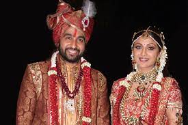 On 22 november 2009 kundra married bollywood actress shilpa shetty. The Big Brother Of Love Stories The Shilpa Shetty Wedding