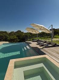 A Swimming Pool Is A Profitable Home Facility With The Swimming Pool The House Becomes Refreshing He Backyard Vacation Swimming Pool Designs Beautiful Pools