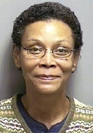 Woman arrested in robbery