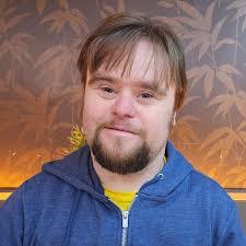 Jonathan Angus's Instagram, Twitter & Facebook