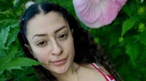 Kathy Hernandez's Instagram, Twitter & Facebook