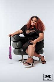 Ebony femdom, boots femdom, black slave. Iwc Society On Twitter Some People Know This Ebony Findom Goddess As Daiziegotpastie But She S Ms Charmness To You With Her Confidently Tender Personality She Will Take Care Of You Like A