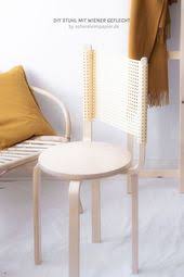 Ikea Hack Mit Frosta Fur Dieses Diy Mobel Projekt Habe Ich Zwei Ikea Hocker In Einen Diy Stuhl Verwandelt Mit Hil Esszimmerstuhle Leder Ikea Hocker Ikea Diy