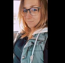 Beautiful Chrystal clock from Crystal clear Signatures vintage Japan. In  perfect condition