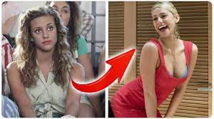 Lili reinhart speaks out amid rumors she split from cole sprouse, slamming 'toxic' social media users tv // april 23, 2020 cole sprouse slams 'baseless accusations' and 'death threats' from fans. Lili Reinhart All Movie Roles Actings Youtube