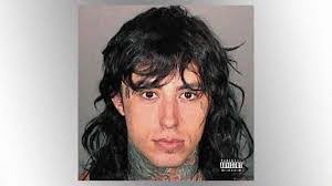 Roxana Wilson's Instagram, Twitter & Facebook