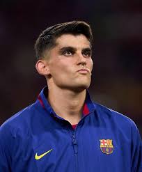 Whether as a full‑back or as a defender, this player already has a bright  future. Sounds ínsane right? You wanna know the reason? Because game after  game, you feel he wants to