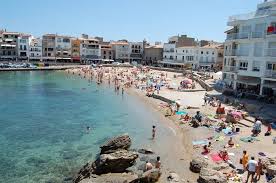 Les 5 Plus Belles Plages De L Escala Gerone Belle Plage Idee Voyage Voyage Espagne
