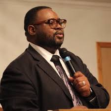 Pastor Cedric Smith (@Pastorclsmith)