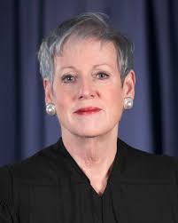 Ohio Justice Bill O'Neill to step down from bench in January