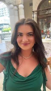 Emily Bergin's Instagram, Twitter & Facebook