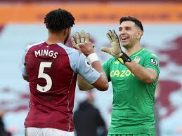 Emiliano martínez has been called to the argentina national team and he spoke about being with the team and about asking lionel messi for a photo. Aston Villa Vs Arsenal Result Emi Martinez Reminds Gunners What They Are Missing In Narrow Win The Independent