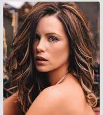 Lisa Gibney's Instagram, Twitter & Facebook