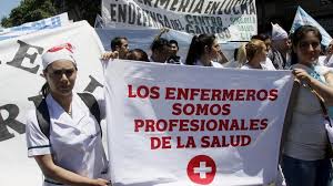 Es un oficio difícil, es necesario estudiar años en las escuelas especializadas, en universidades, y sobre todo sentir. Por Que En Argentina Se Celebra Hoy El Dia De La Enfermeria