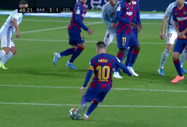 El mejor gol de la historia, jugadon de leo messi, barcelona vs. Solo Messi Es Capaz De Clonar Sus Goles De Falta En Un Mismo Partido