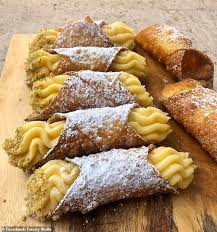 See 47,929 tripadvisor traveller reviews of 359 hastings restaurants and search by cuisine, price, location, and more. Mother S Three Ingredient Cannoli Recipe Takes The Foodie World By Storm Daily Mail Online