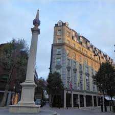 Good Morning London Seven Dials Covent Garden At Sunrise Thomas Neale Mp Commissioned England S Leading Stonema London Architecture London Architecture