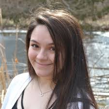 Jenna Wheat's Instagram, Twitter & Facebook