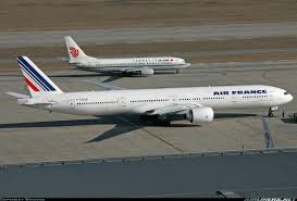 Boeing urged airlines to suspend use of all 777s with the same kind of engine. Boeing 777 328 Er Air France Aviation Photo 1333837 Airliners Net