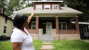 Sofort kostenlos und ohne anmeldung anfragen Ferguson Michael Brown Father Says Family Still Hurting Bbc News