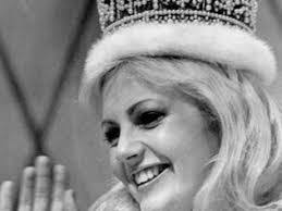 Pat Tudor's Instagram, Twitter & Facebook