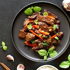 Bentukkan daging tadi seperti daging burger. Resepi Daging Bakar Air Asam Thai