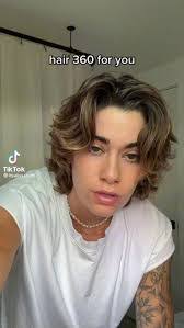 Taylor Wertz's Instagram, Twitter & Facebook