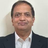 Madhur Singhai's Instagram, Twitter & Facebook