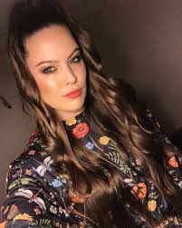 Robin Martens showt killerbody