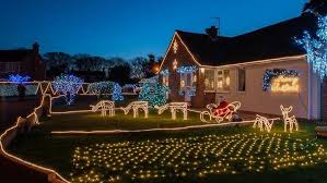 The right outdoor christmas decoration ideas can inspire your decor to be as wonderful as the most wonderful time of they year. Outdoor Christmas Decorating Ideas Create An Outdoor Wonderland