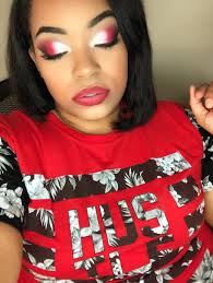 St Louis in the house!! Hello Fashion Queens and Kings. Much Love!🖤❤️