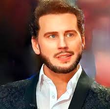 First dance song with "I Get to Love You" playing