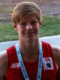 2013 REDBOOK with seniors 12.05.13