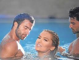 Demet akalın eski eşiyle klibi. Demet Akalin Dan Onder Bekensir E Klipli Gonderme