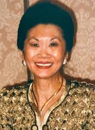 Janet Locke's Instagram, Twitter & Facebook