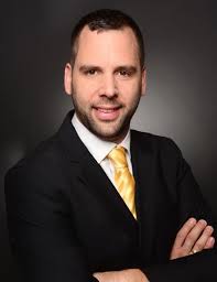 E L T E R N B R I E F