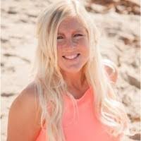 Michelle Nielsen's Instagram, Twitter & Facebook