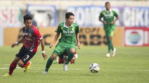 Perpindahan evan dimas ke persija jakarta mengundang tekanan untuk sang pemain dari pendukung persebaya surabaya, bonek. Diperebutkan Dua Tim Bagaimana Nasib Evan Dimas Indonesia Bola Com