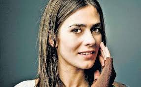 Anna Allen, la actriz que se inventó una vida, regresa: «Solo quiero  trabajar»