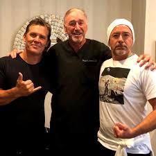 #happybirthday #brother it made the is jimmy actually rich. Nouvelles Photos De Robert Downey Jr Avec Josh Brolin Jimmy Rich Et Thomas Hirsch A Malibu His Beard I M De Robert Downey Jr Actors Actresses Robert