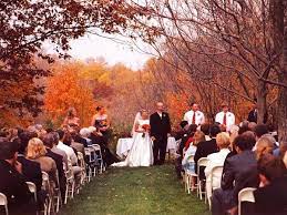 Perfect Fall Wedding 3 Fall Wedding Pictures Outdoor Fall Wedding Fall Wedding