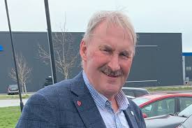 Heiser regnbogeflagg under Storapride