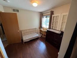 1049 Lovell Ave W, Saint Paul, MN 55113