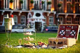 At The Milestone Hotel You Can Even Take Afternoon Tea Outdoors And Have A Picnic In Hyde Park Milestone Hotel Picnic Afternoon Tea