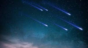 Cade il 10 agosto, ma non è la sera migliore per ammirare lo spettacolo delle meteore perseidi. Il 2021 Iniziera Con Una Pioggia Di Stelle Cadenti Ecco Quando Vederle Cosenza 2 0