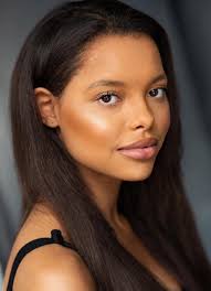 Kira Martin's Instagram, Twitter & Facebook