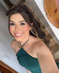 EMILY VARGAS (@emily_vargass_) • Instagram photos and videos