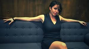 Karolin Fişekçi kimdir, kaç yaşında? Karolin Fişekçi Orhan Pamuk ile  sevgili mi? - Magazin Haberleri